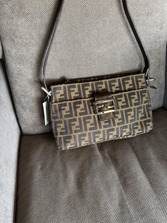 Fendi baguette vintage monogram