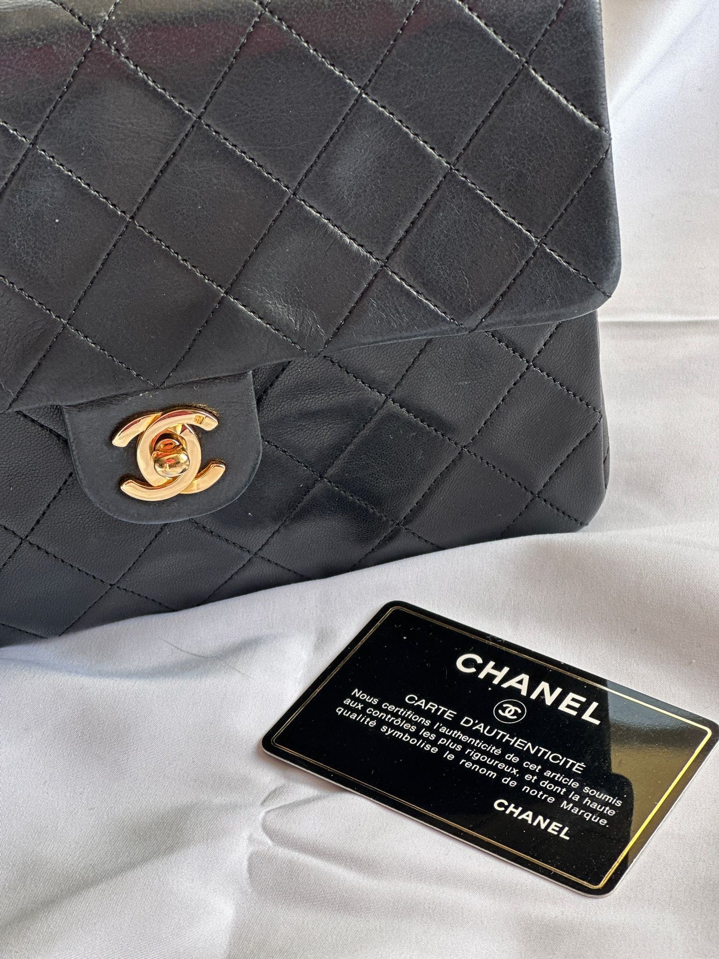 Vintage Chanel Timeless Mini Square (1989/1991)