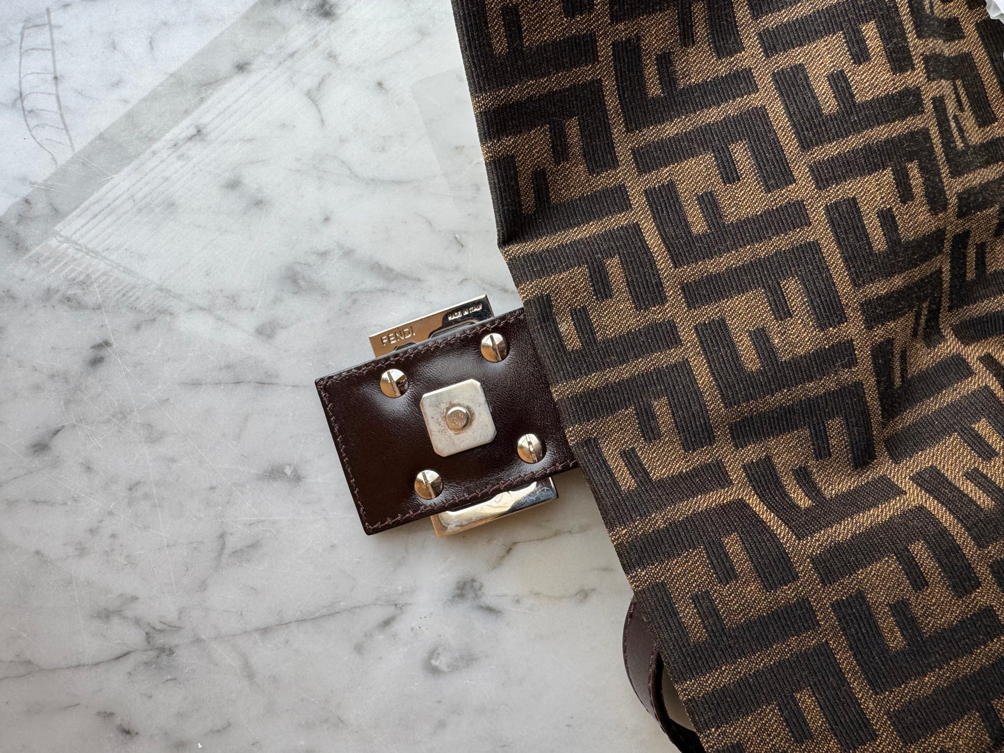 Fendi Mamma baguette