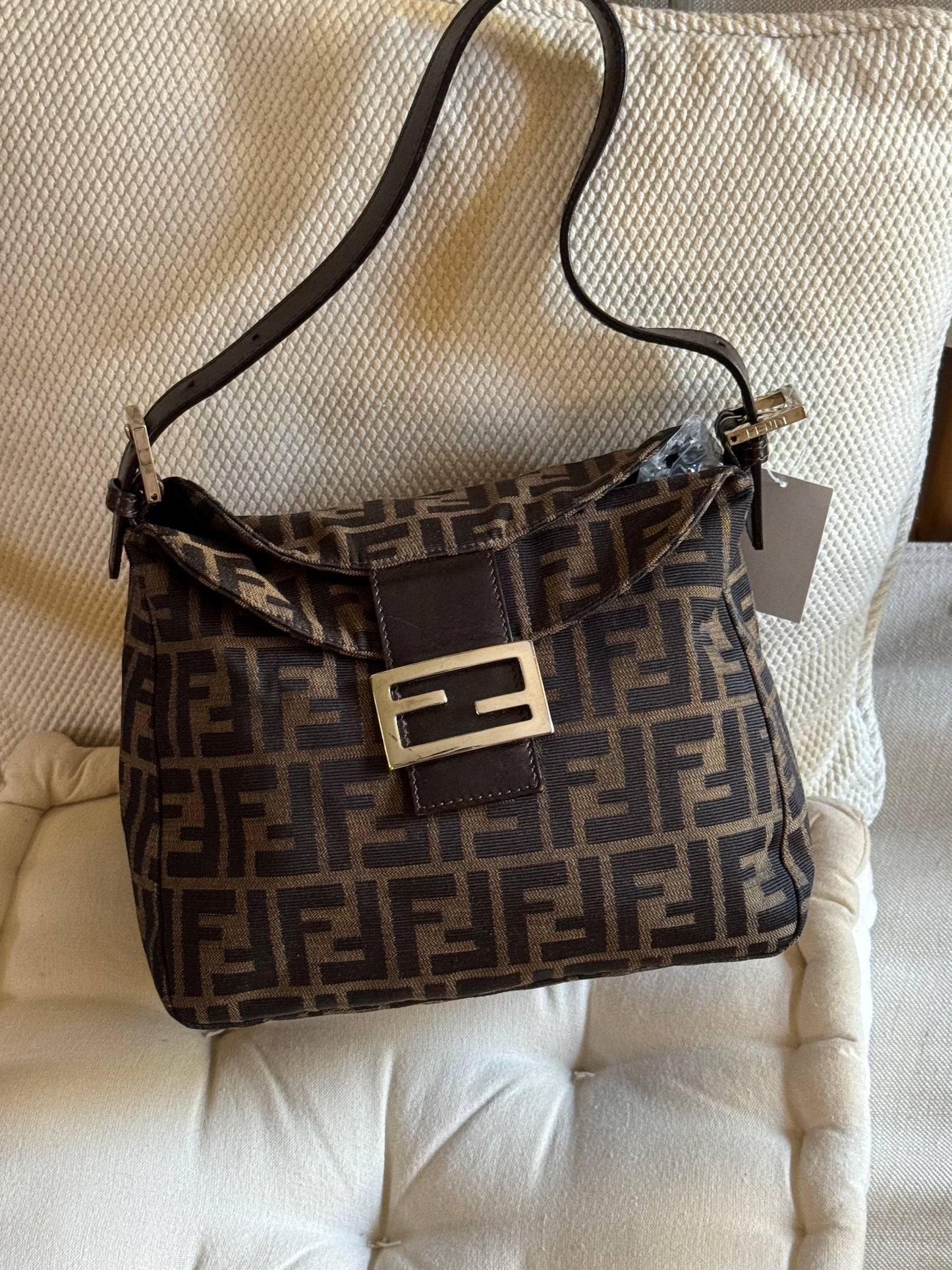 Fendi mamma baguette