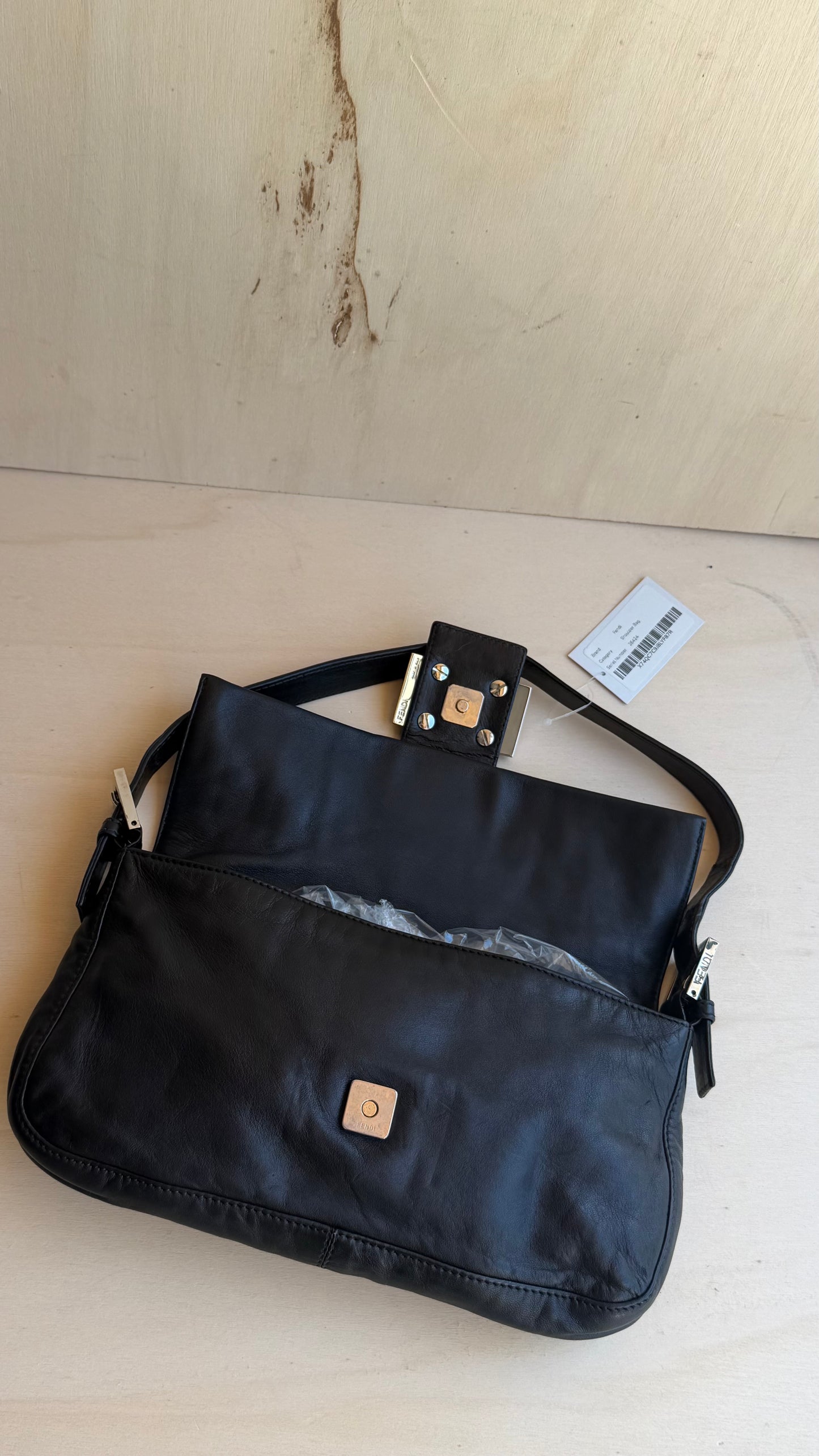 Fendi baguette pelle 2000’s