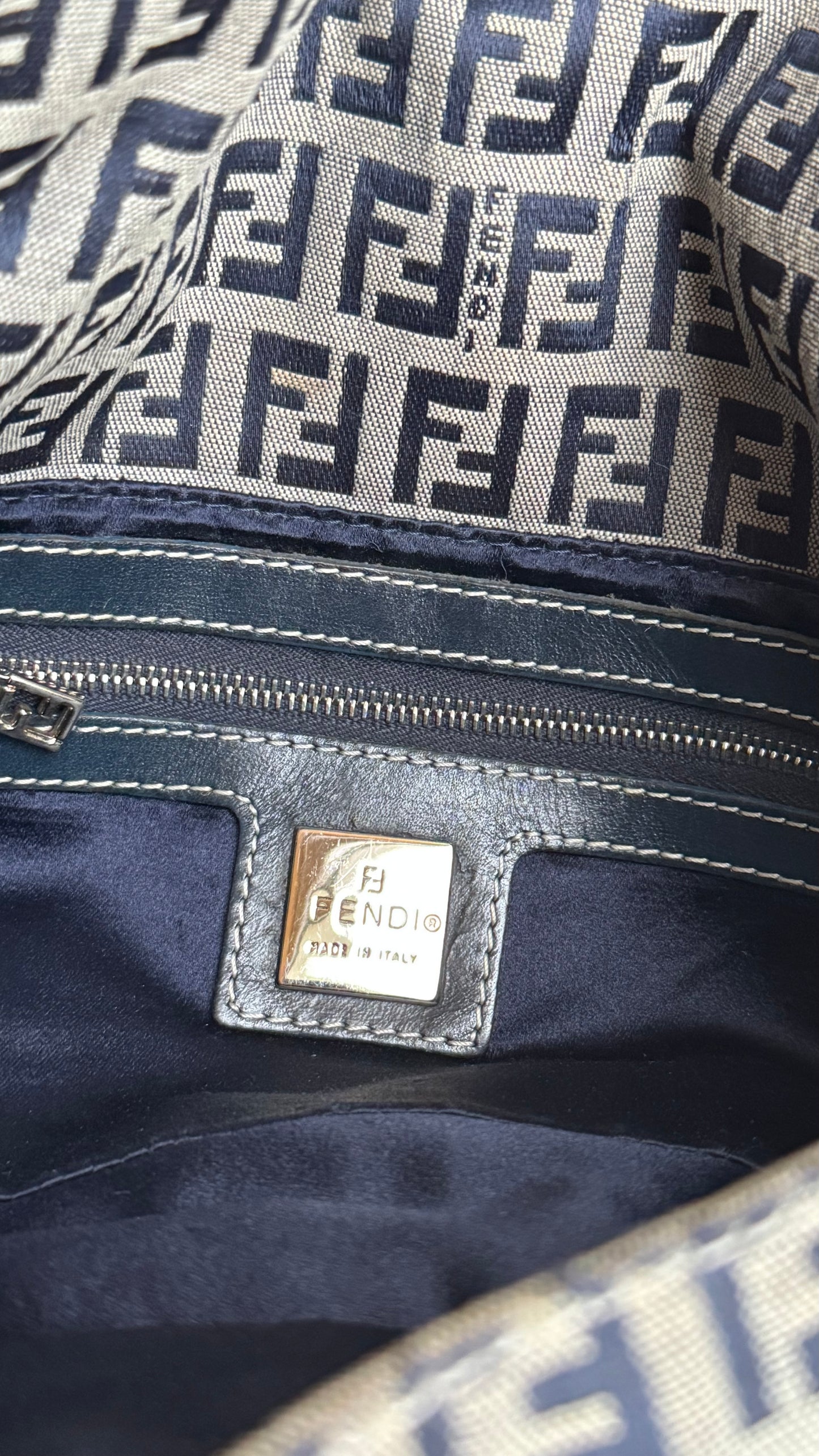 Fendi baguette Monogram