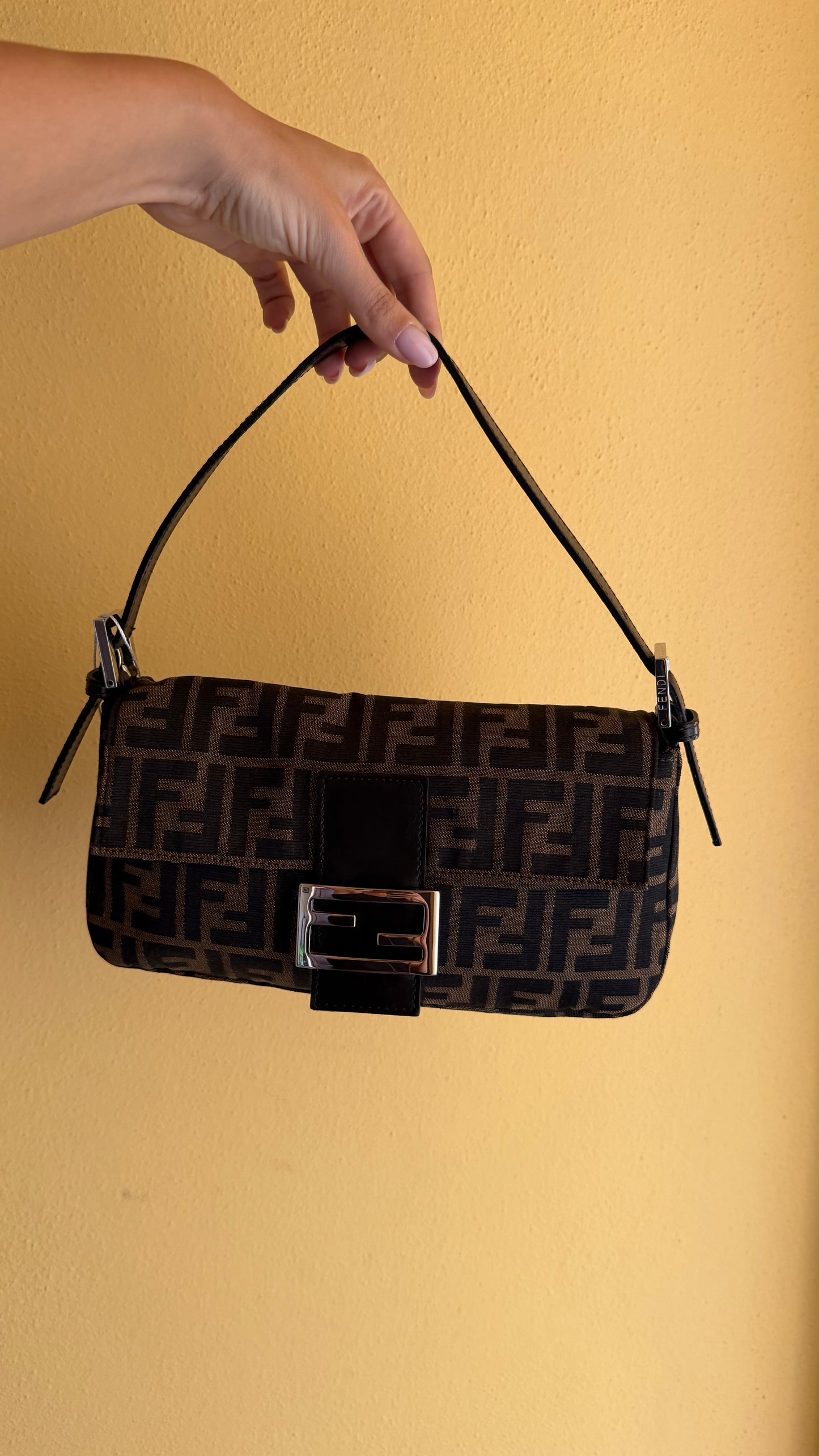 Fendi baguette Monogram