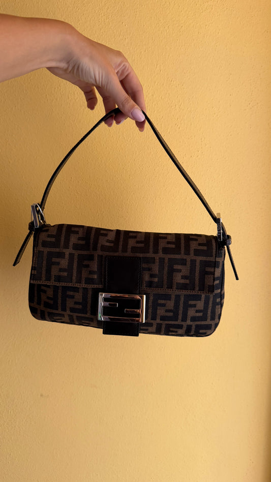 Fendi baguette Monogram