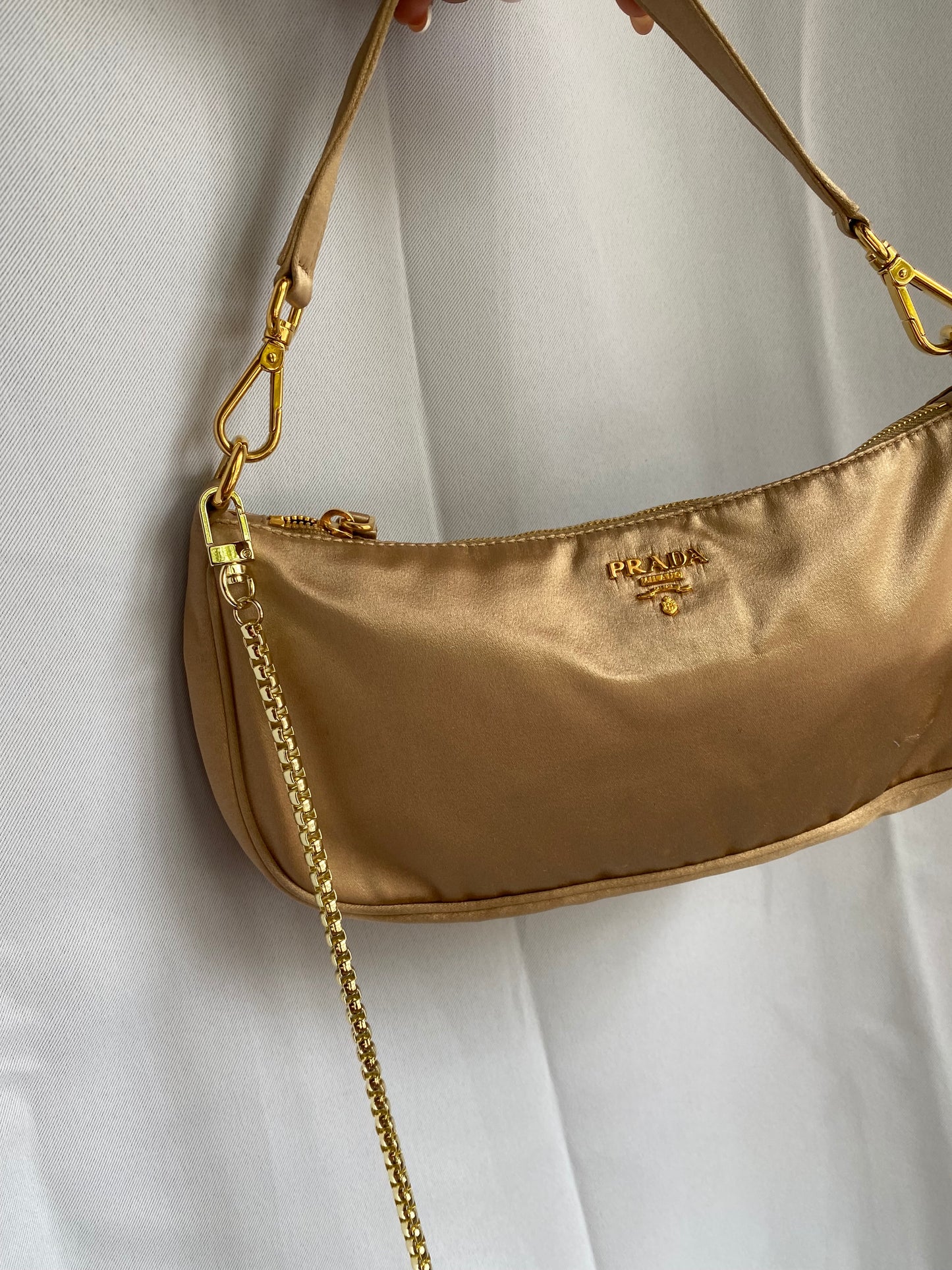 Prada in raso di seta Gold