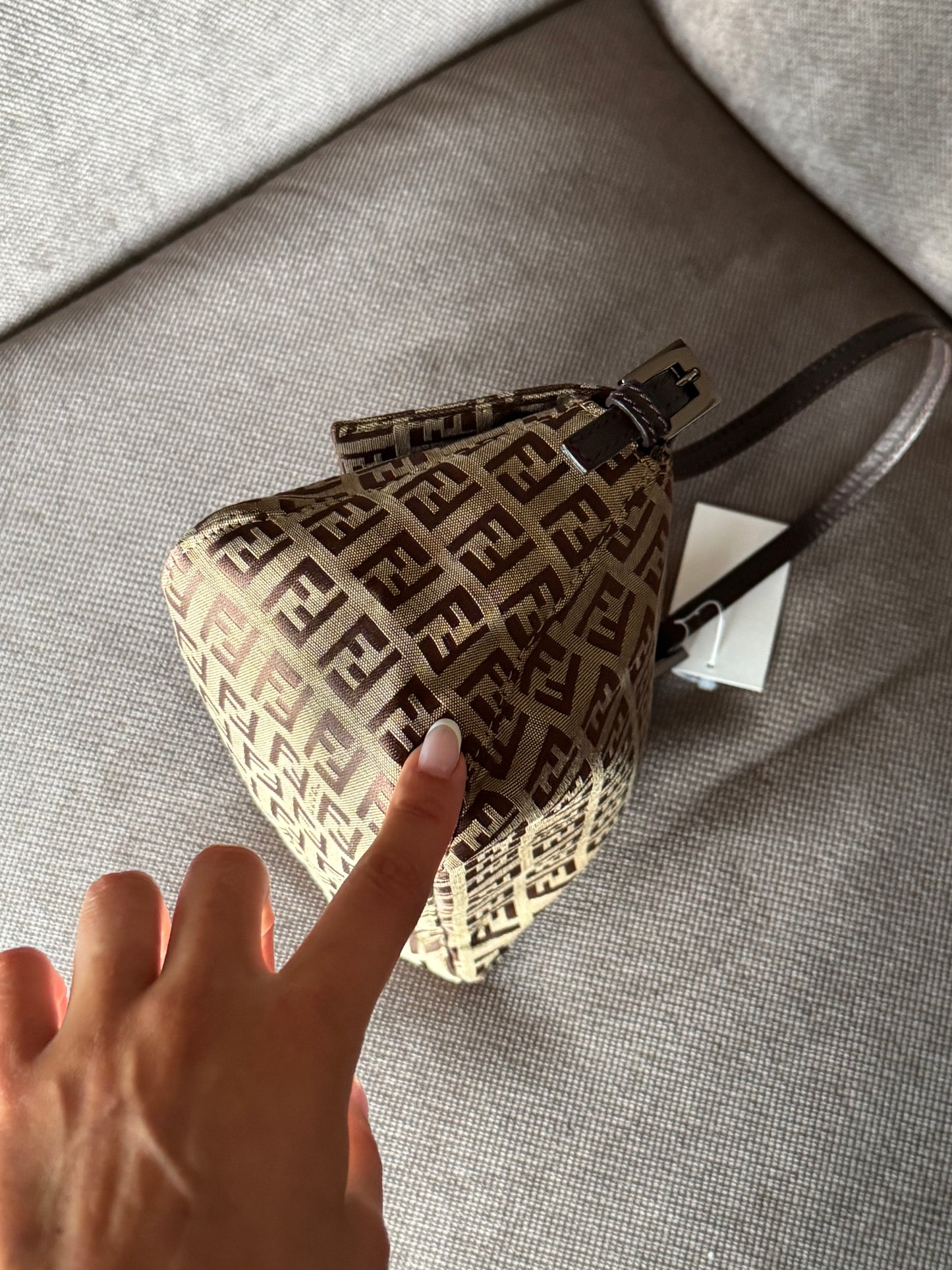 Fendi mini mamma baguette