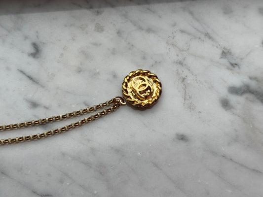 Collana con Bottone Chanel