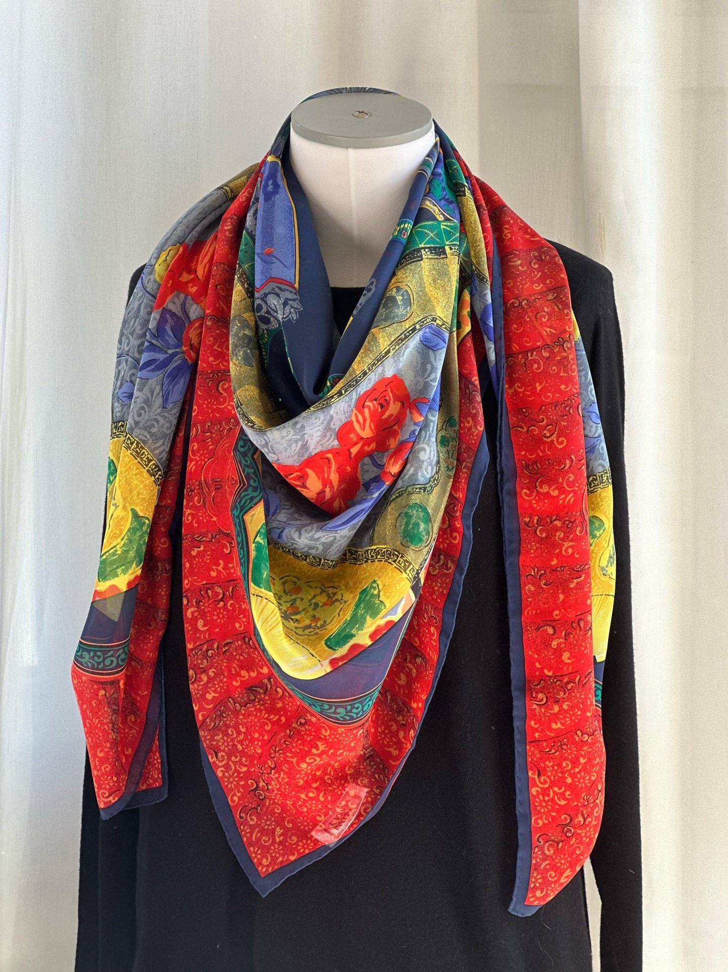 Vintage Gianni Versace Giga Foulard