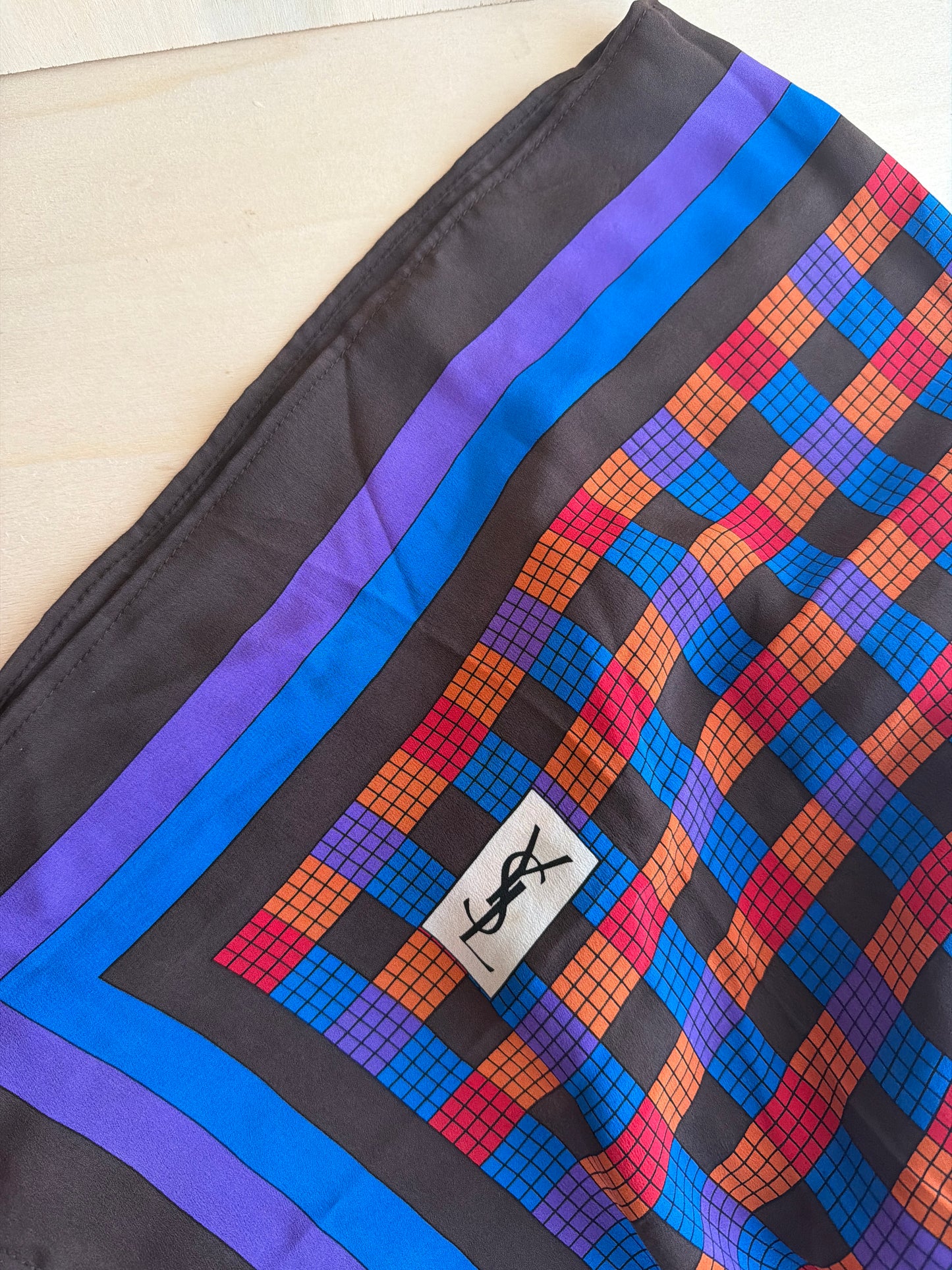 Foulard Ysl