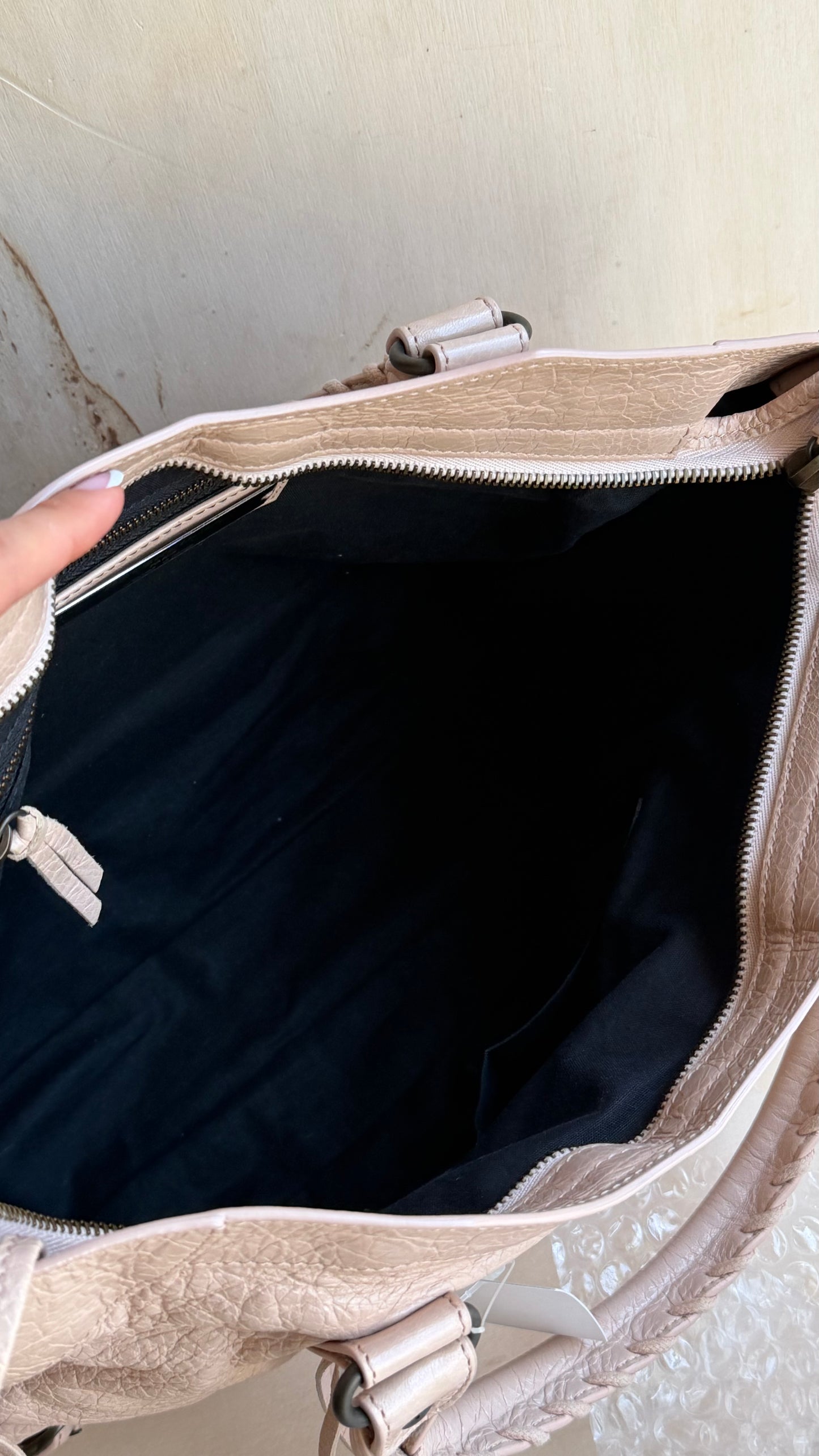 Balenciaga City Medium