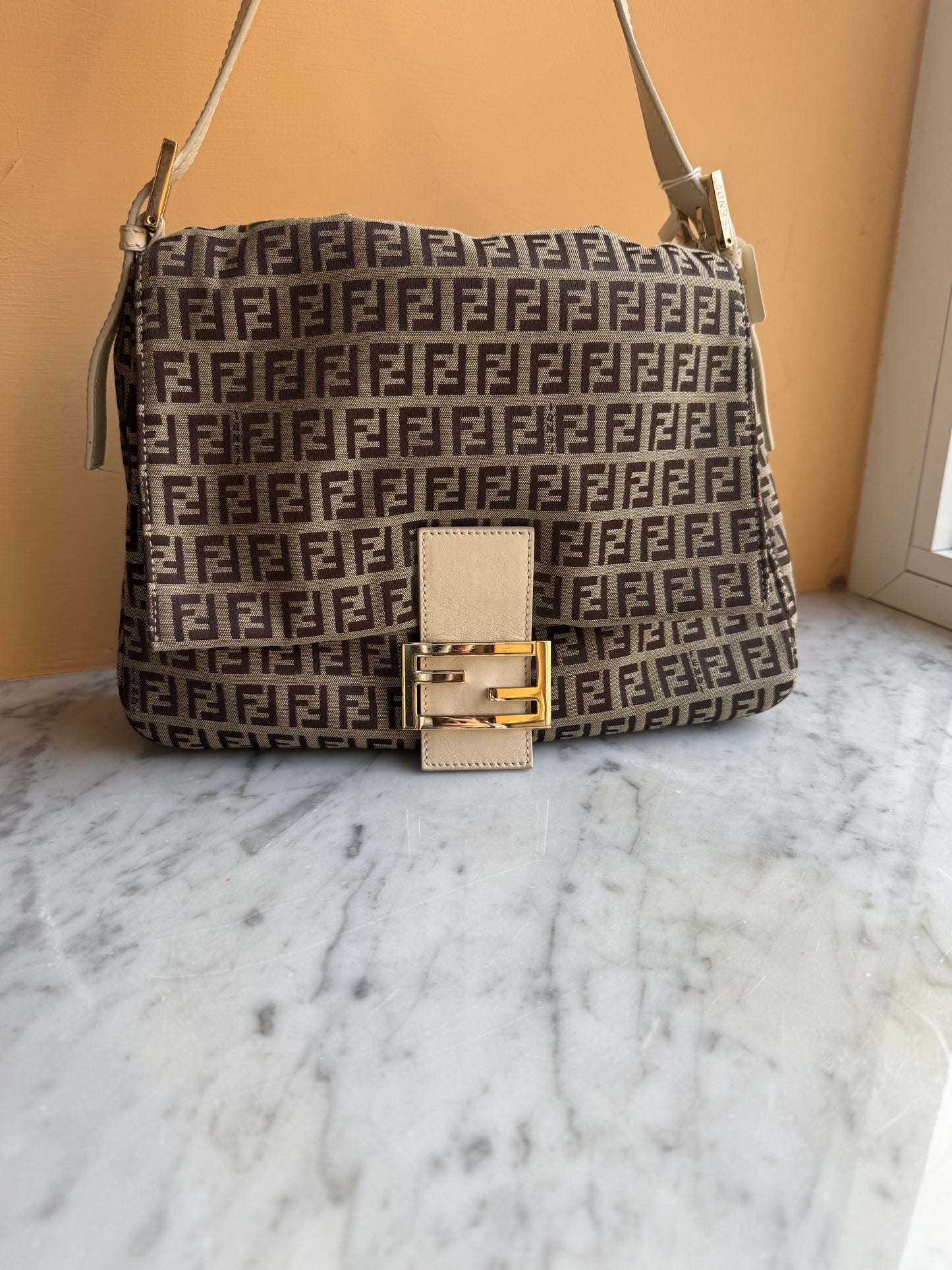 Fendi mamma baguette monogram