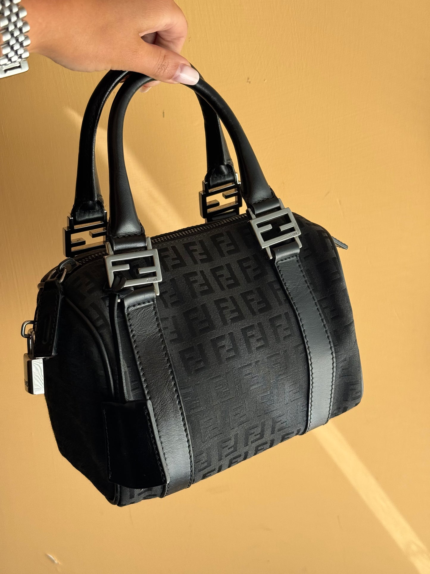 Bauletto Fendi monogram