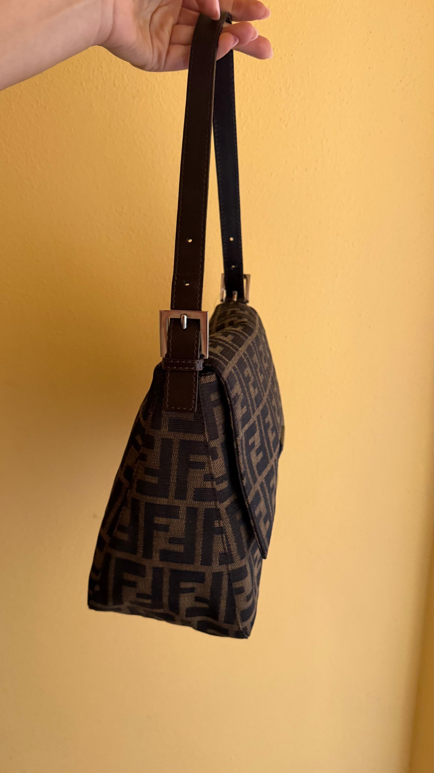 Fendi mamma baguette