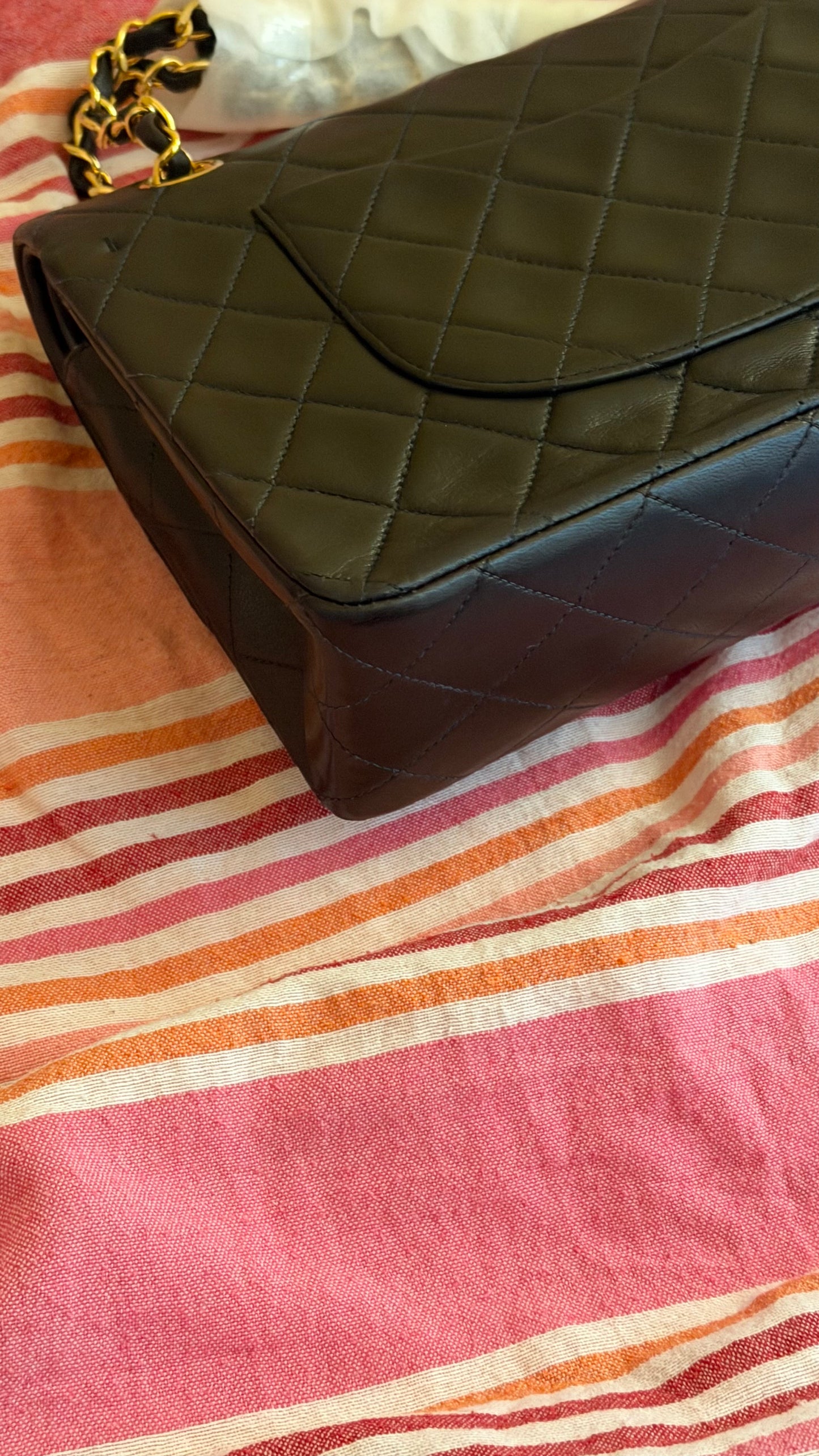 Chanel Medium Double flap classique