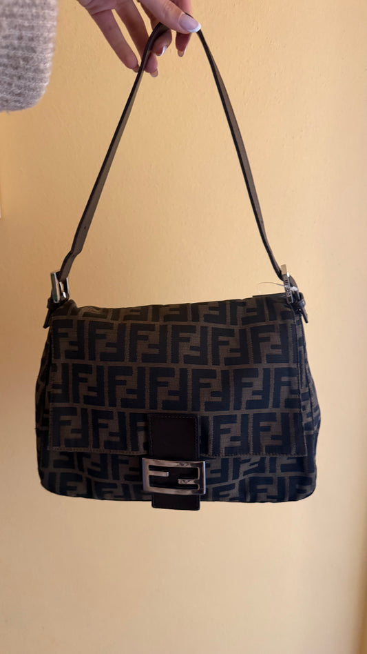 Fendi mamma baguette