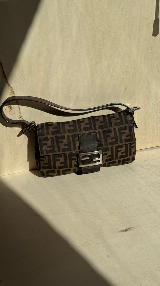 Fendi baguette Monogram