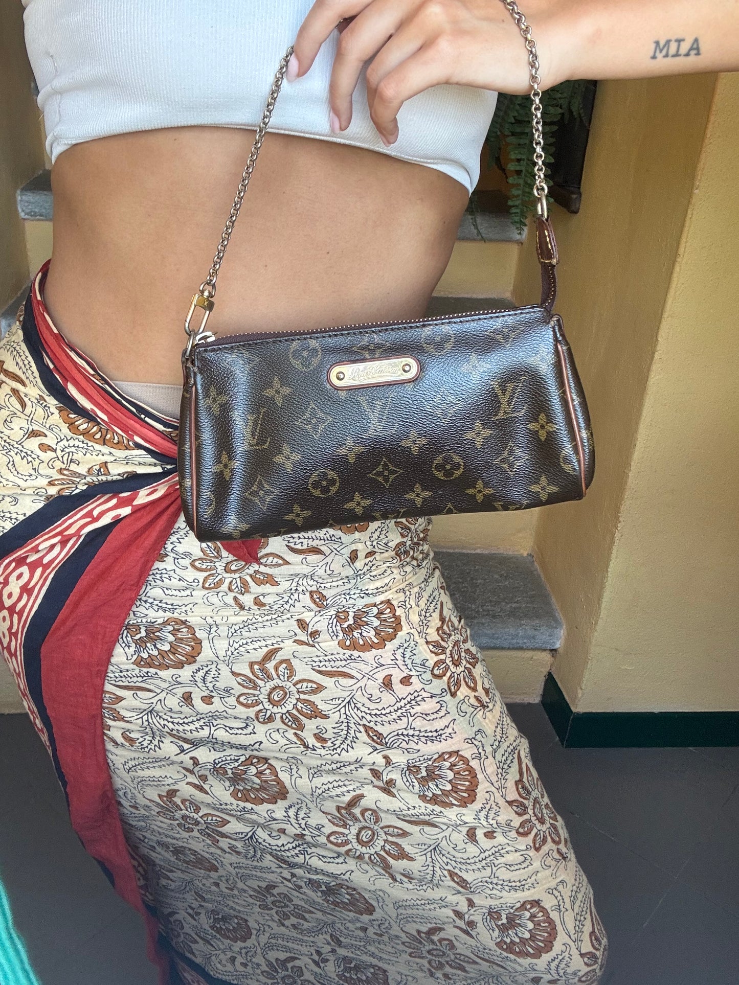 Pochette Eva Louis Vuitton
