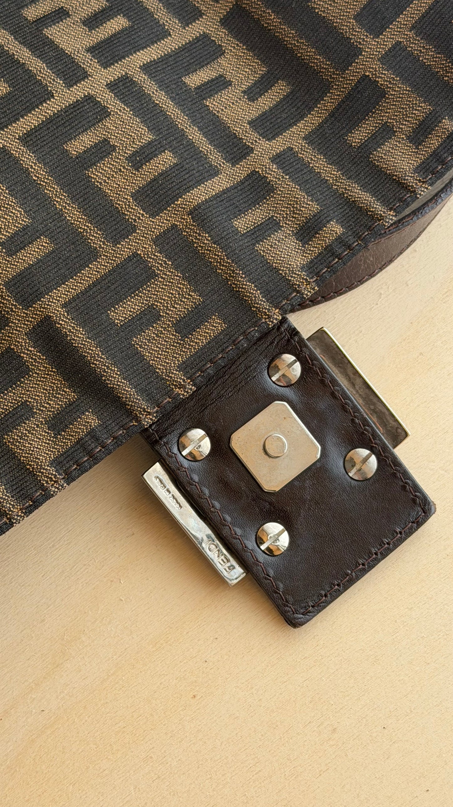 Fendi mamma baguette