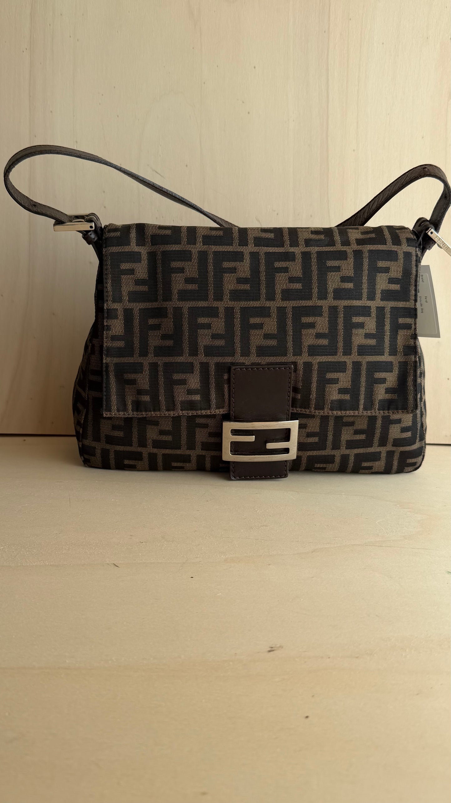 Fendi mamma baguette