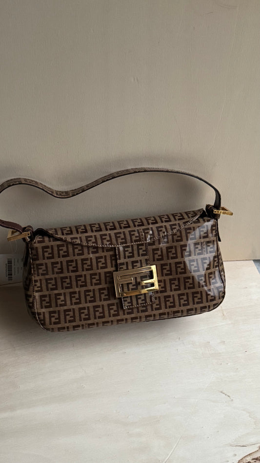 Fendi baguette Monogram