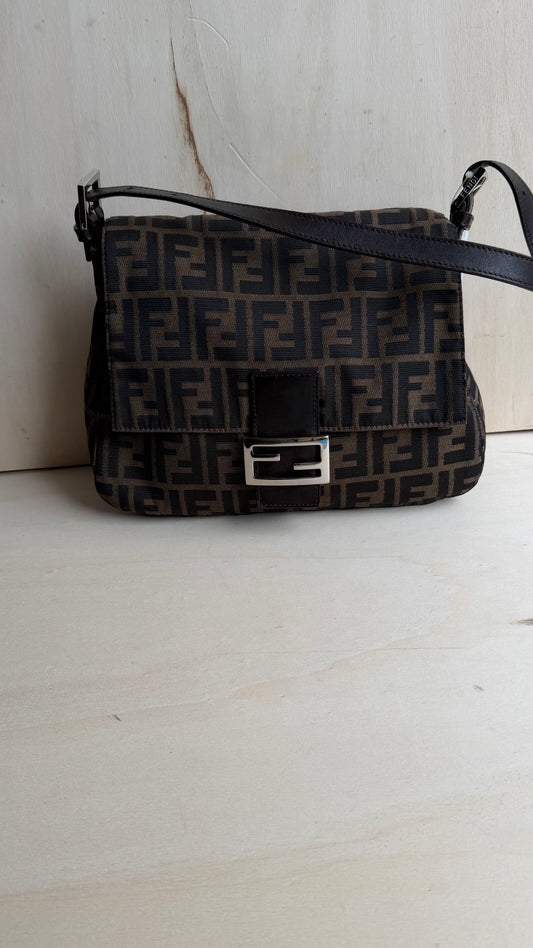 Fendi Mamma baguette