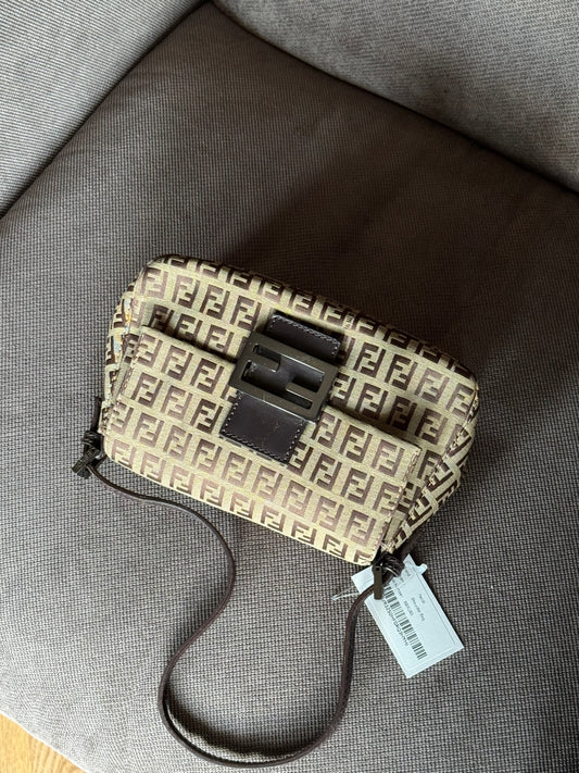 Fendi mini mamma baguette