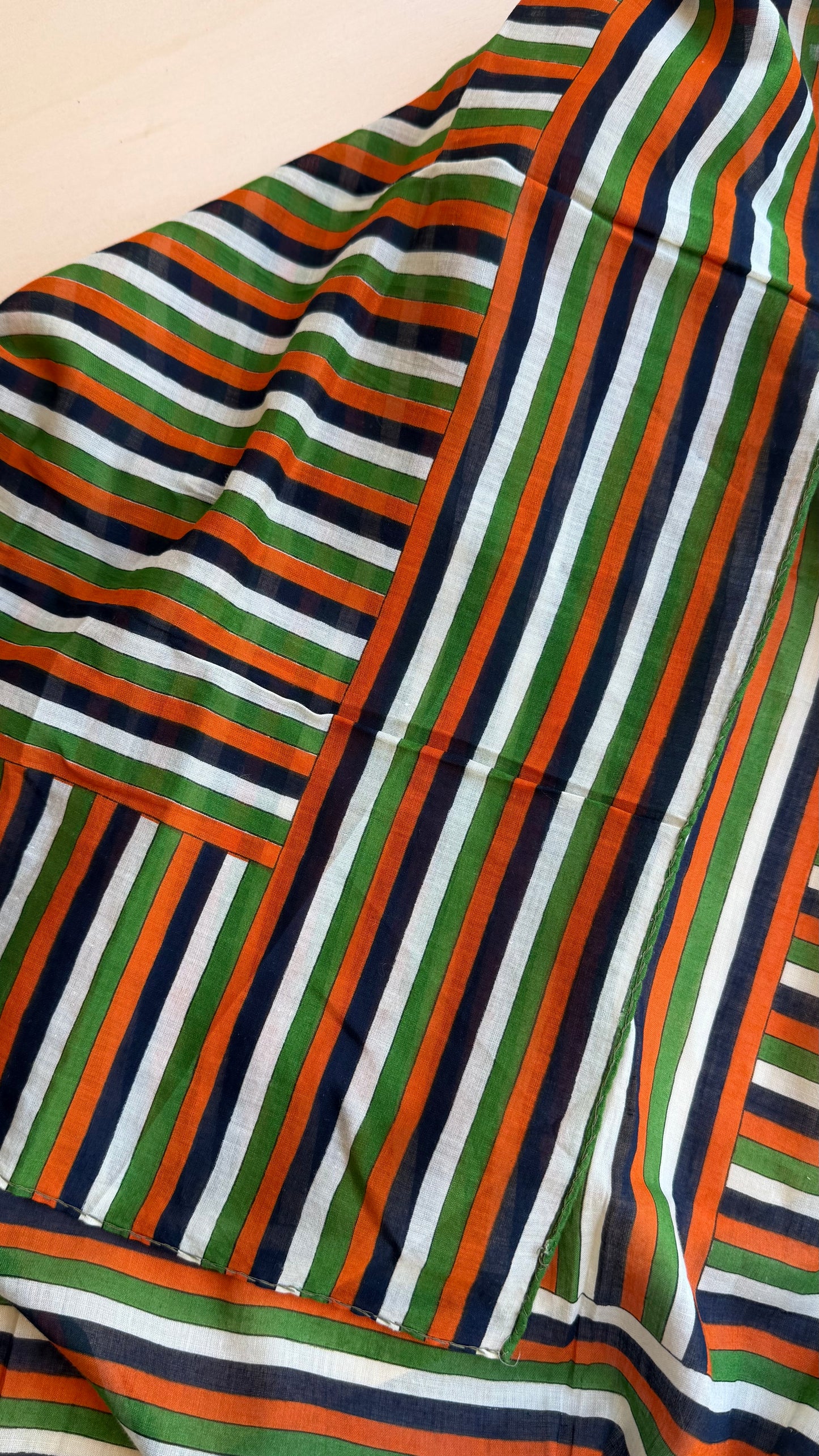 Foulard Ysl