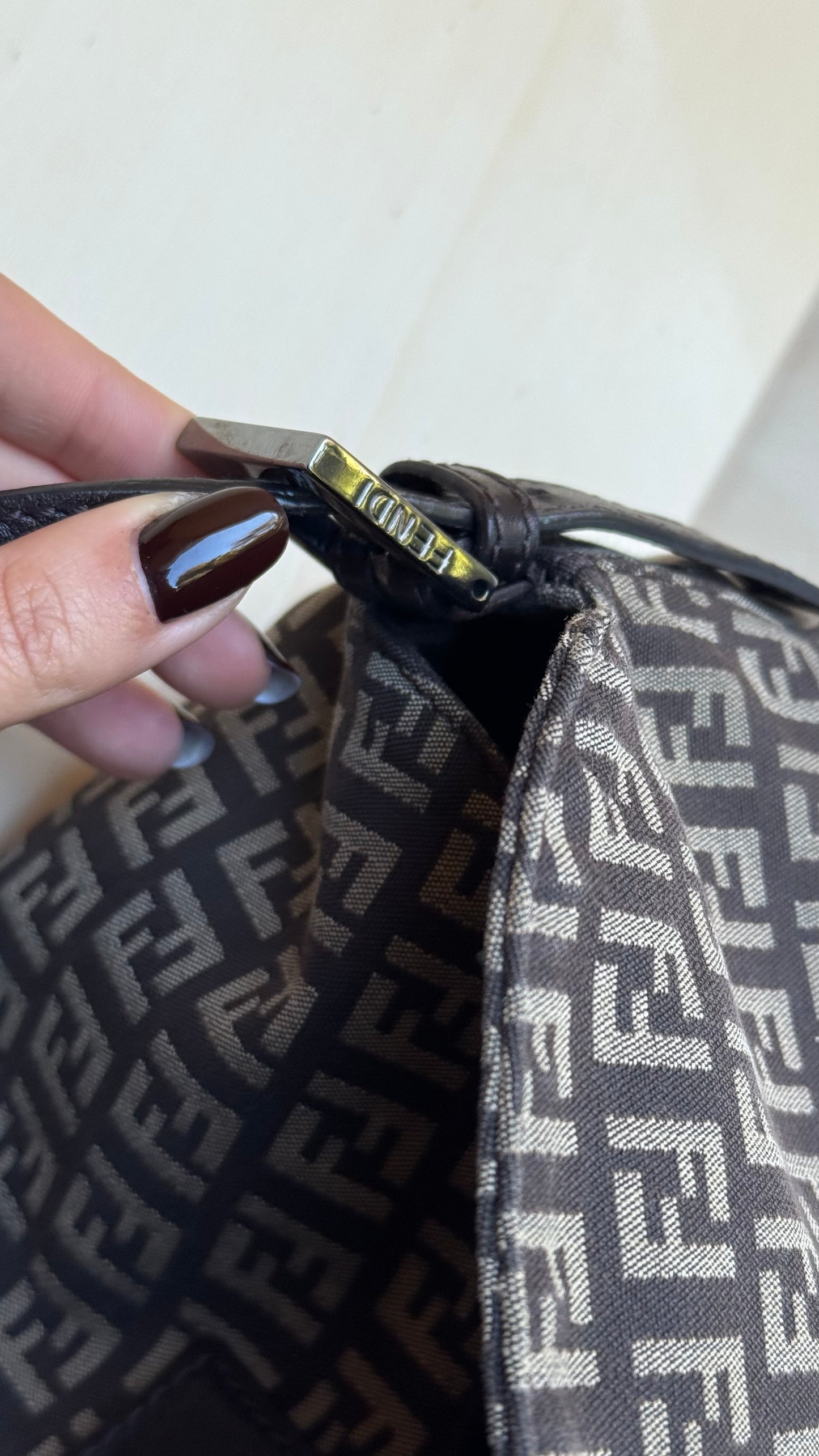 Baguette Fendi monogram