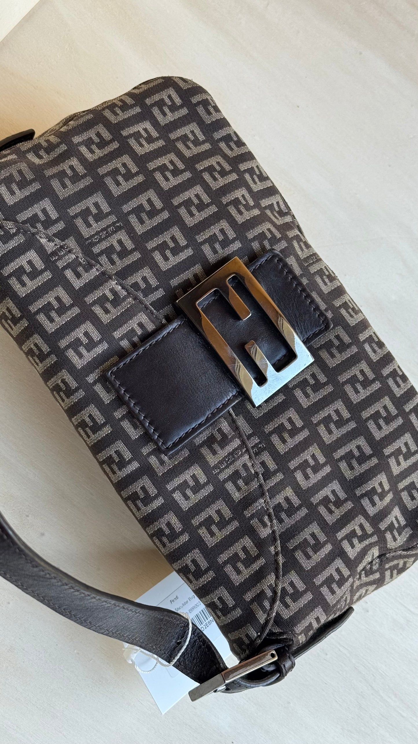 Baguette Fendi monogram