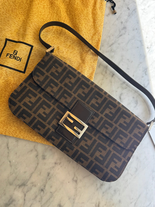 Fendi Baguette Maxi