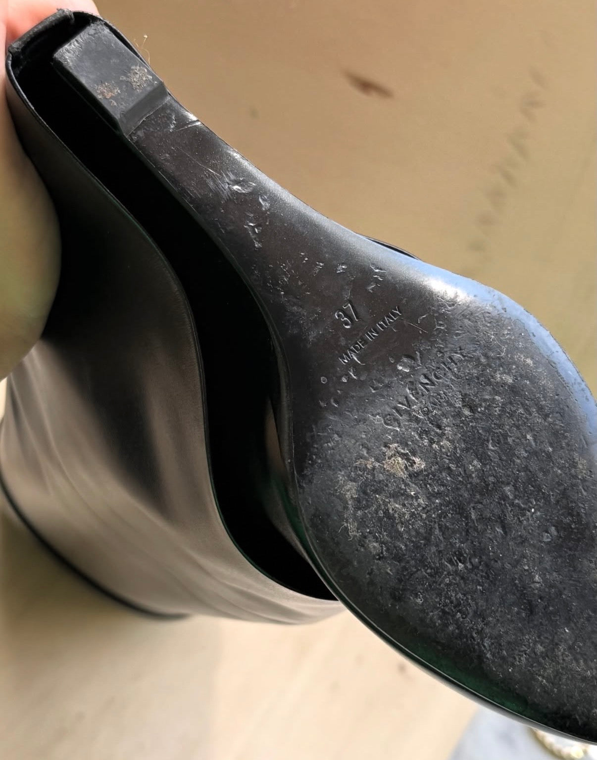 Stuvali Shark Givenchy lock 37