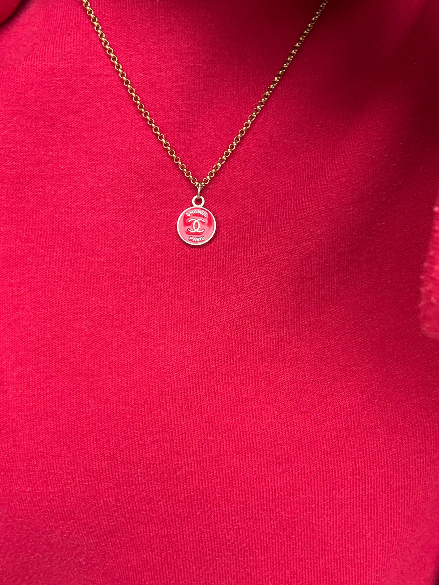 Collana con Bottone Chanel