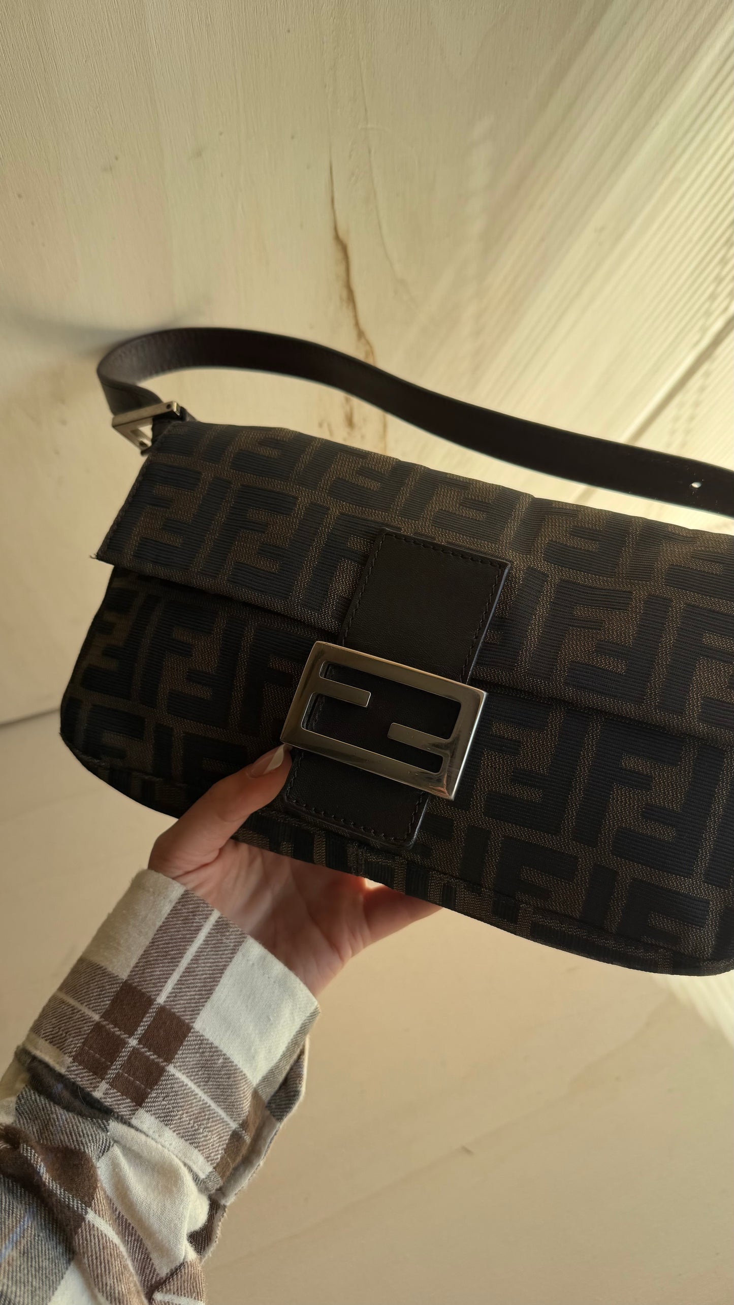 Fendi baguette Monogram