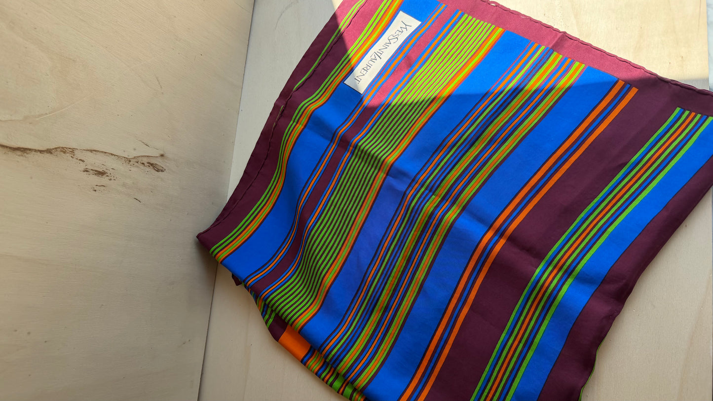Foulard Ysl