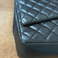 Chanel Maxi classica.