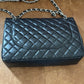 Chanel Maxi classica.
