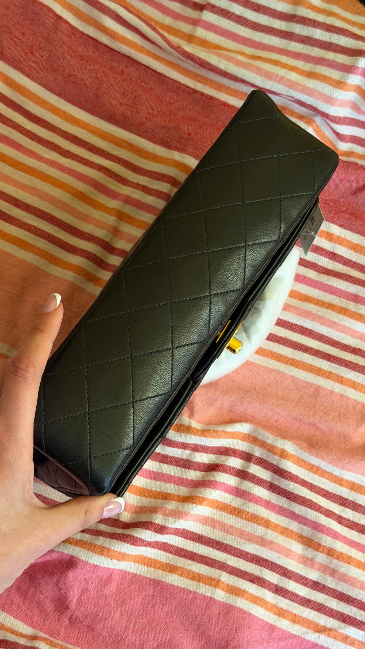 Chanel Medium Double flap classique
