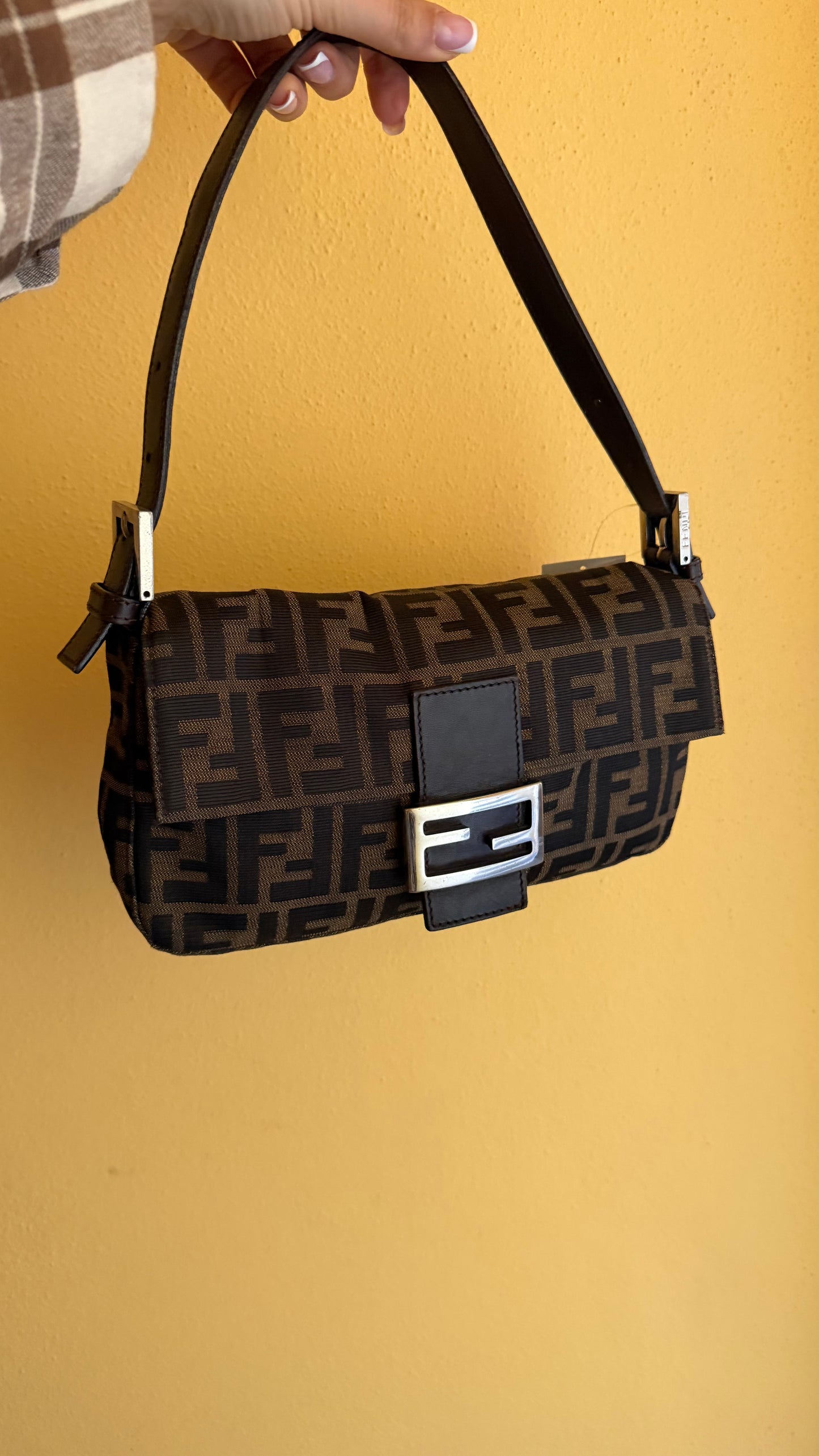 Fendi baguette Monogram