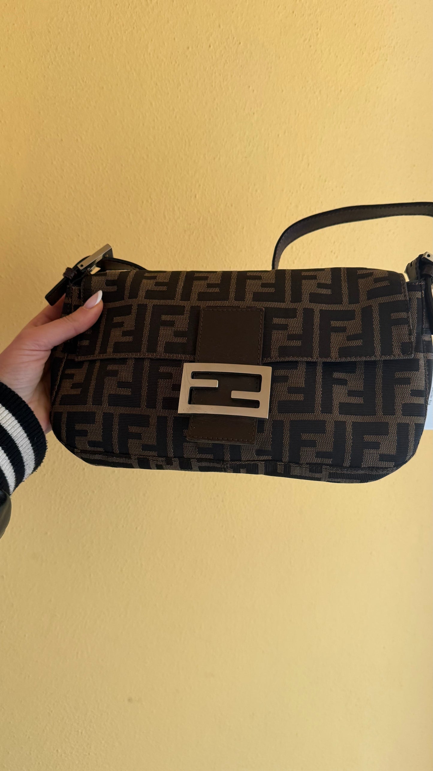 Fendi baguette Monogram