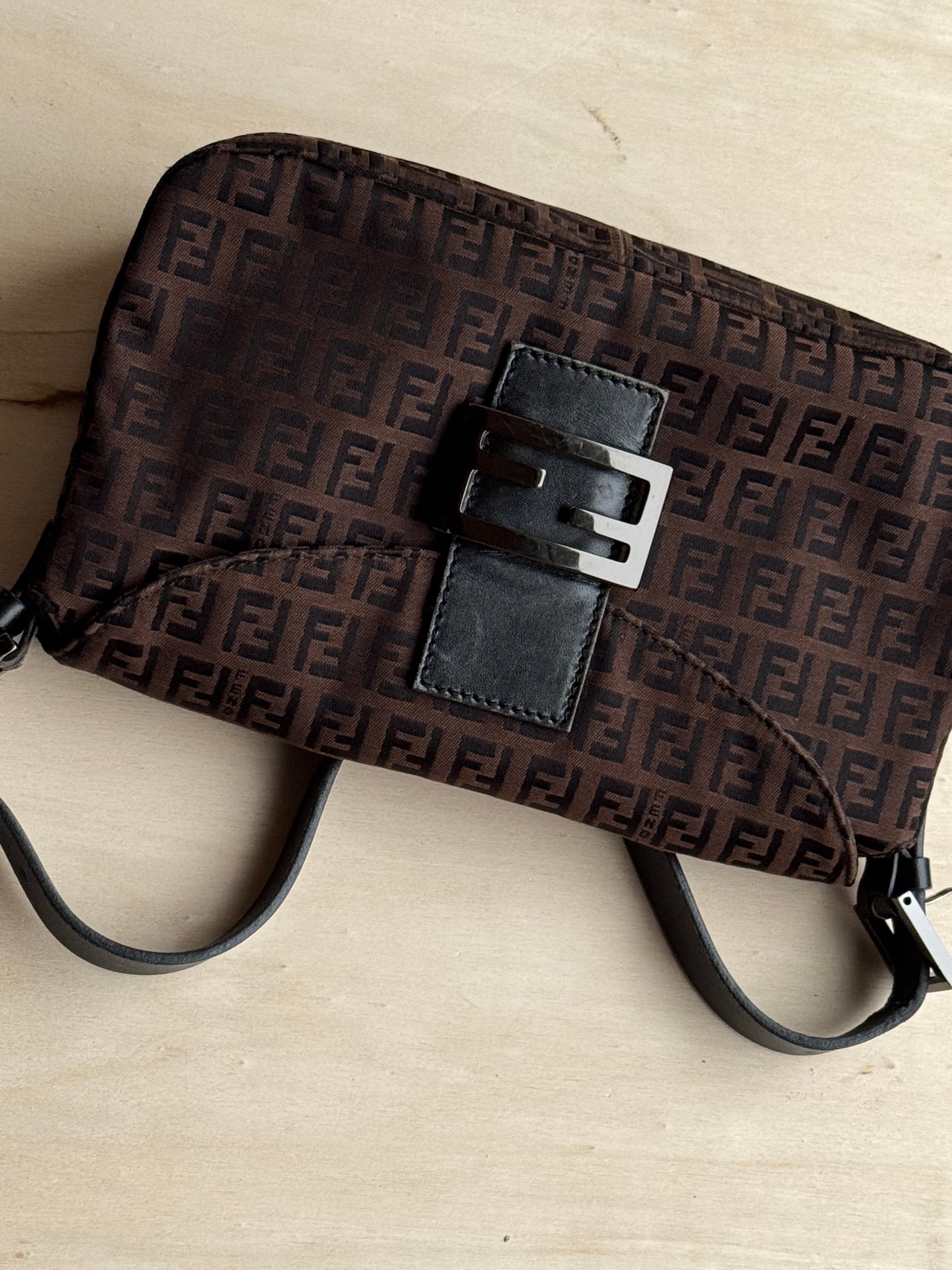 Fendi baguette