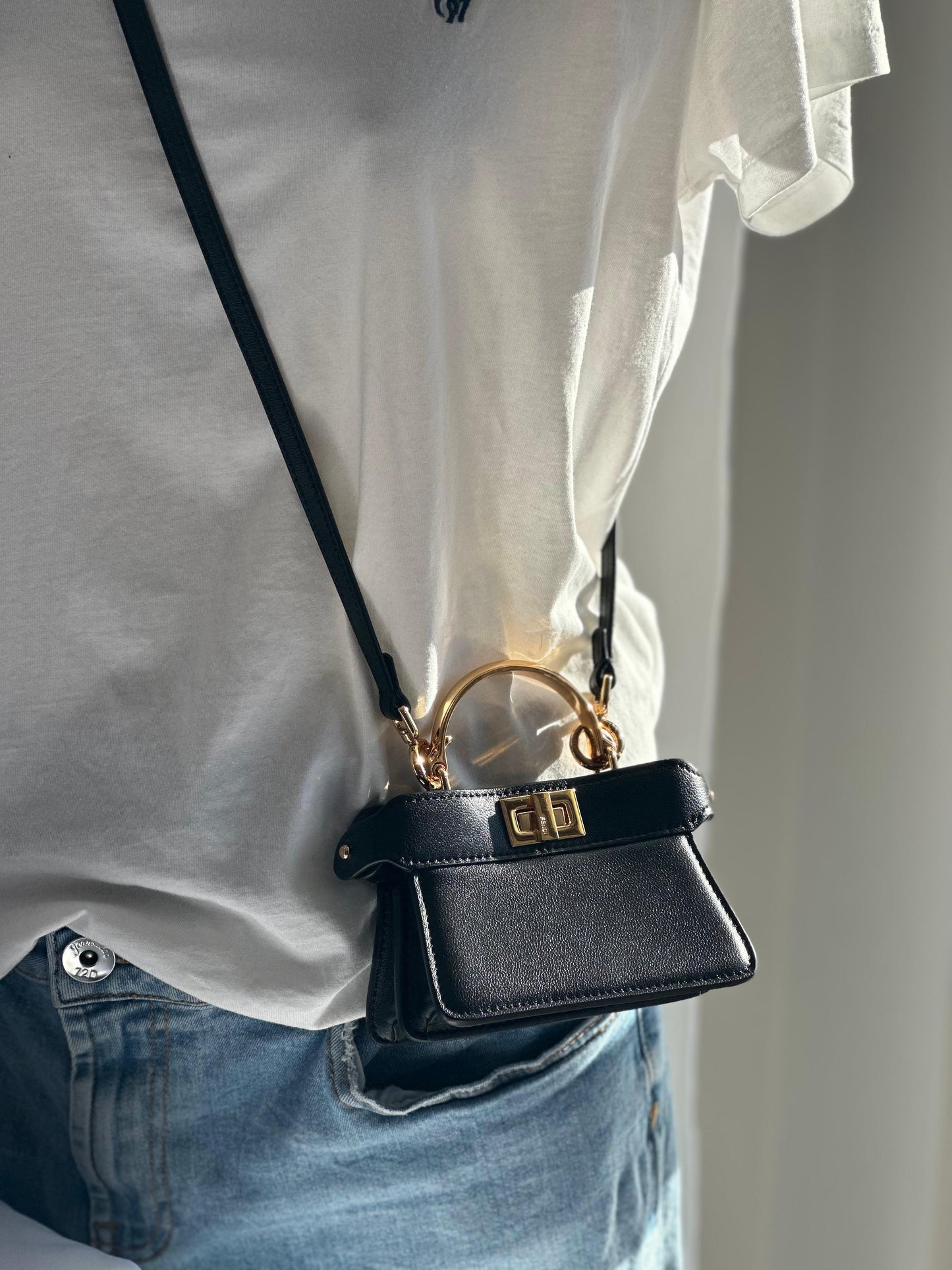 Fendi Peekaboo nano