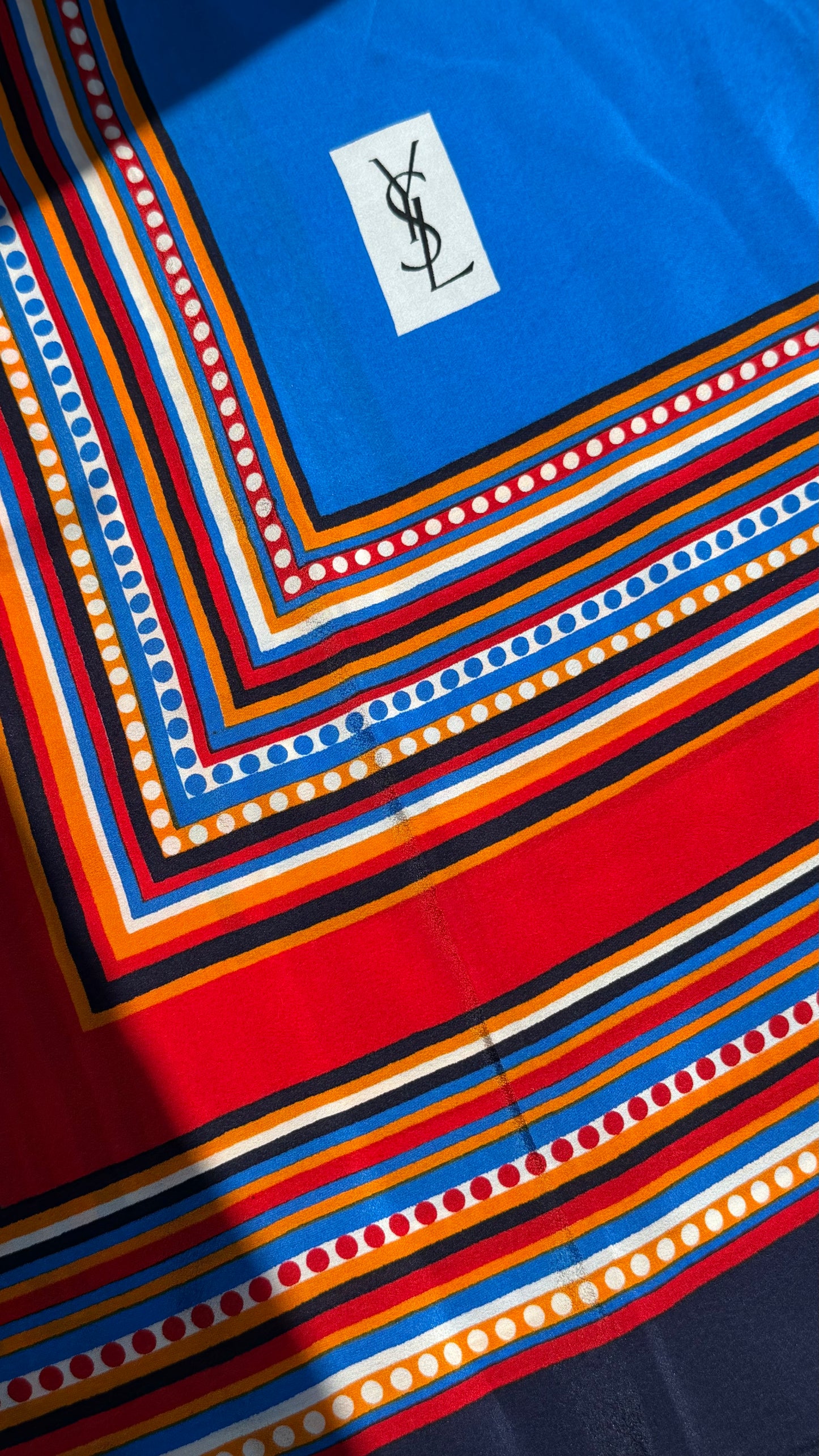 Foulard YSL