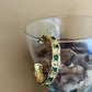 Bracciale rigido vintage con pietre verdi