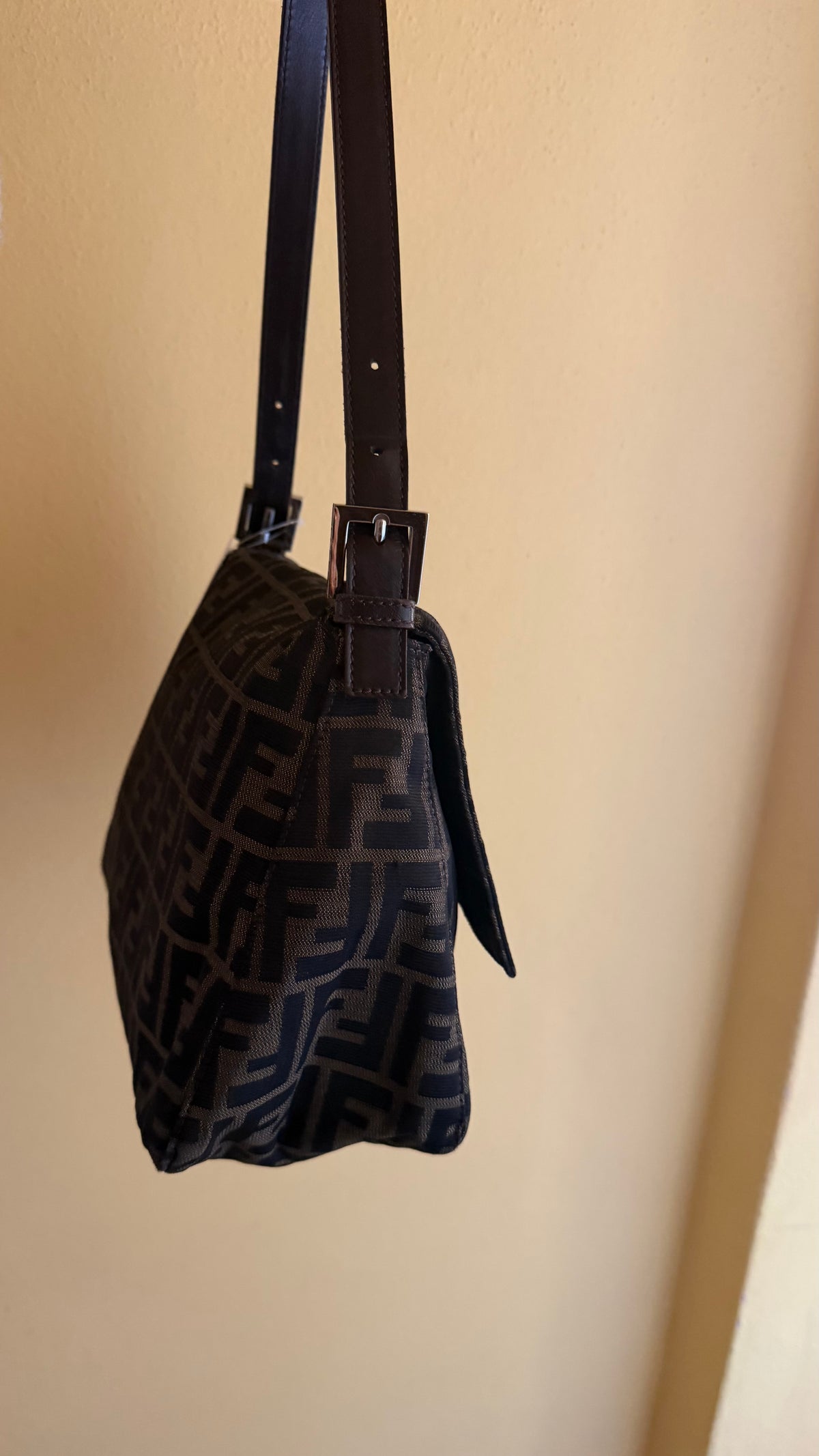 Fendi mamma baguette