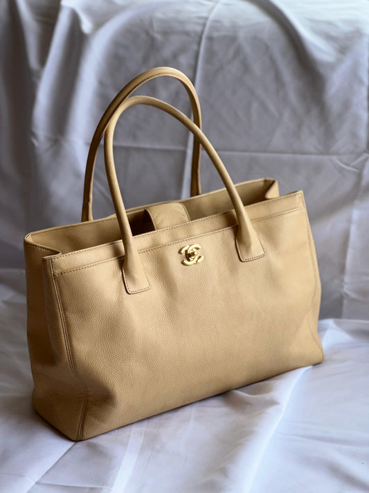 Chanel Executive Caviar Tote Bag