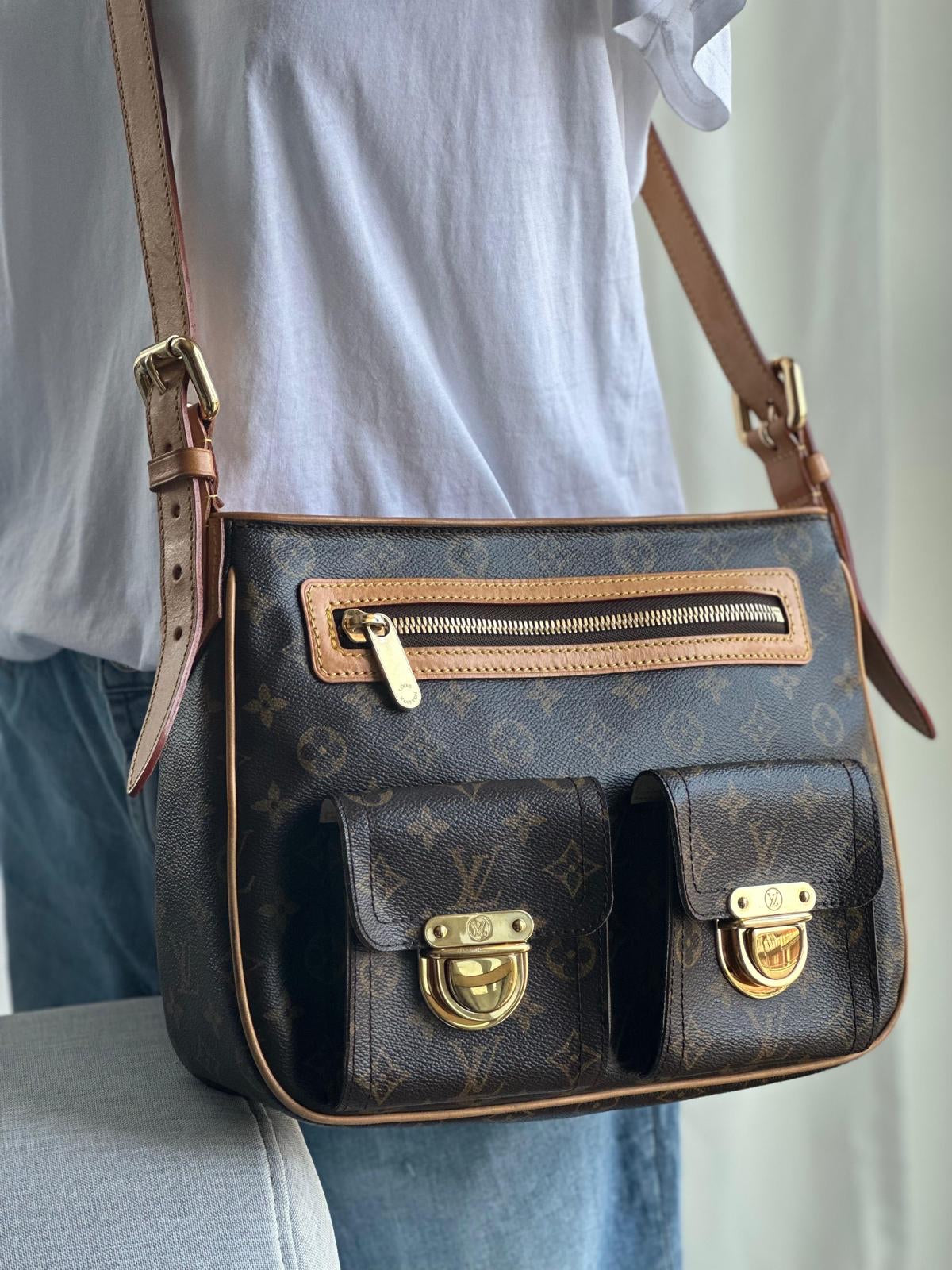 Vuitton Hudson Crossbody Bag