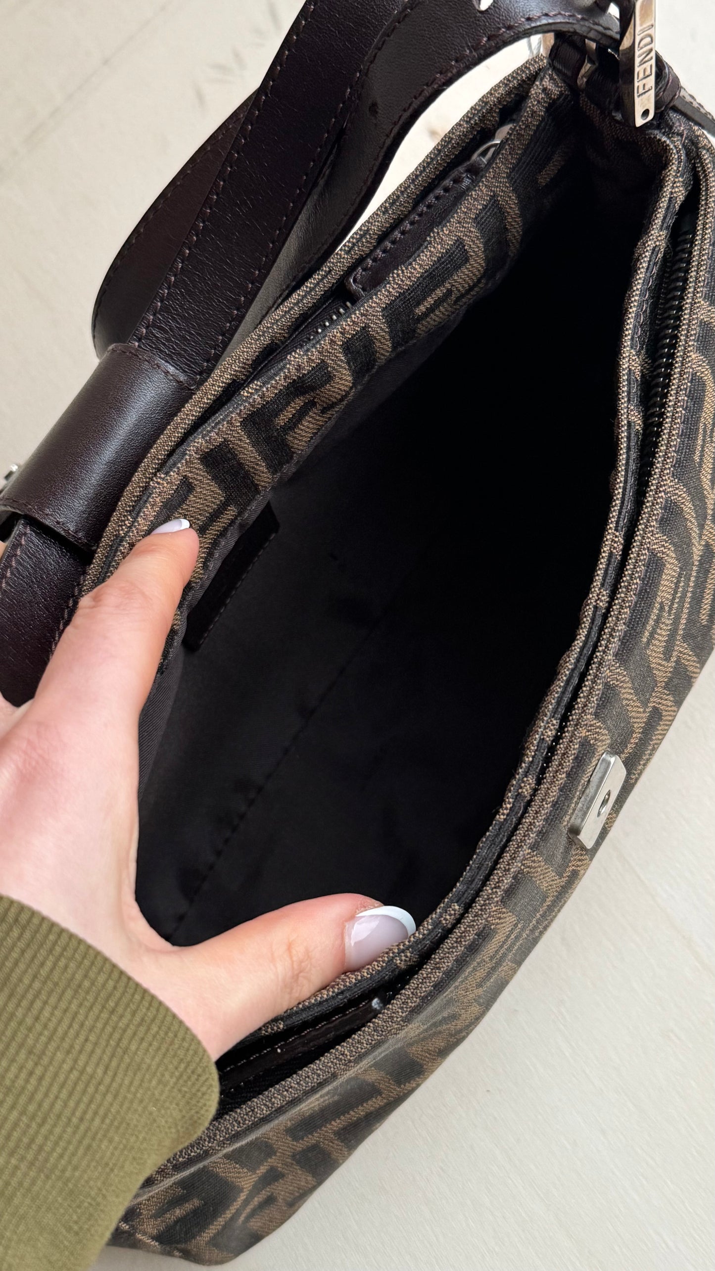 Fendi baguette Monogram