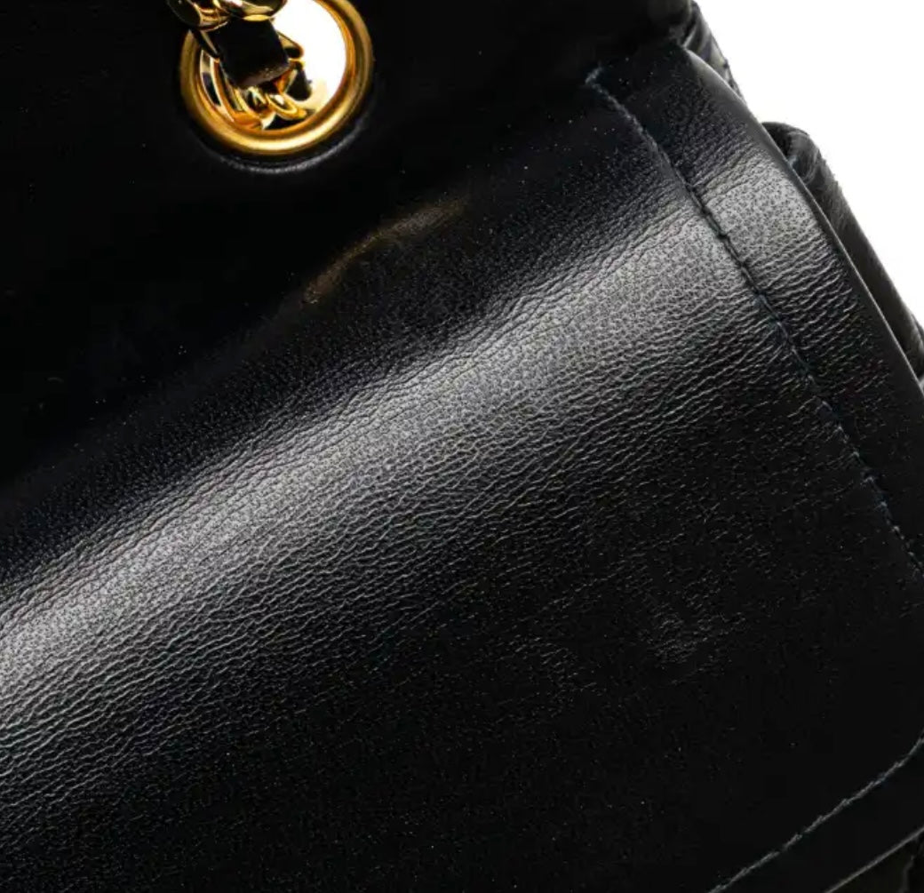 Chanel medium doppia patta black