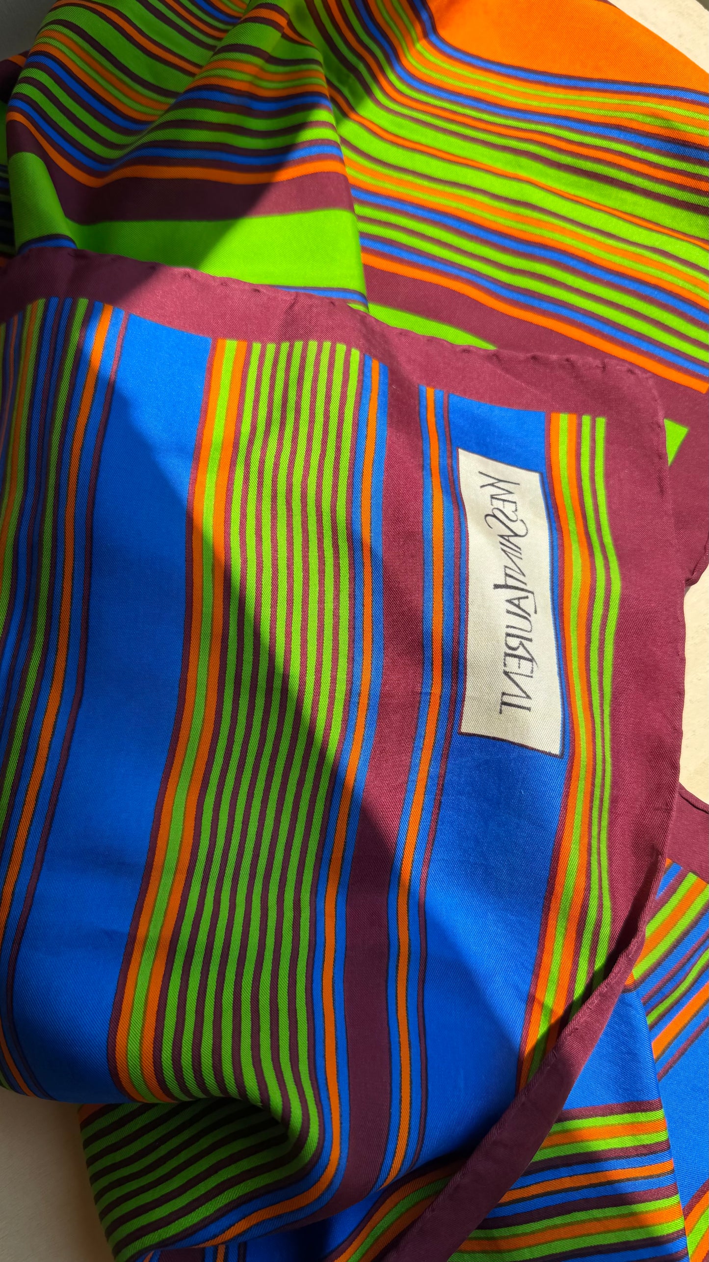 Foulard Ysl