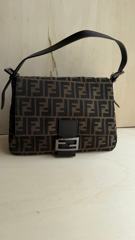 Fendi Mamma baguette
